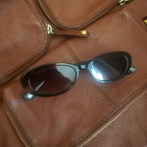 Ophelia Oval Rubi Sunglasses